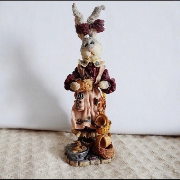 Boyd’s Bears & Friends Wendy Willowhare...A Tisket a Tasket #28401 1999 - Picture 1 of 7